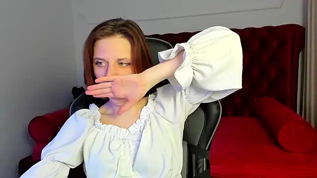 FreyaVey online show from February 2026 07:37:02 AM