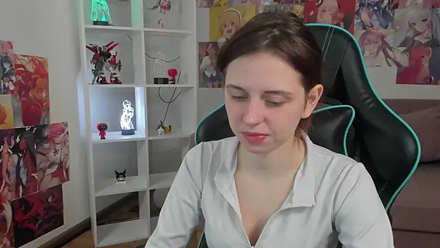 FreyaVey online show from March 2026 05:40:01 AM