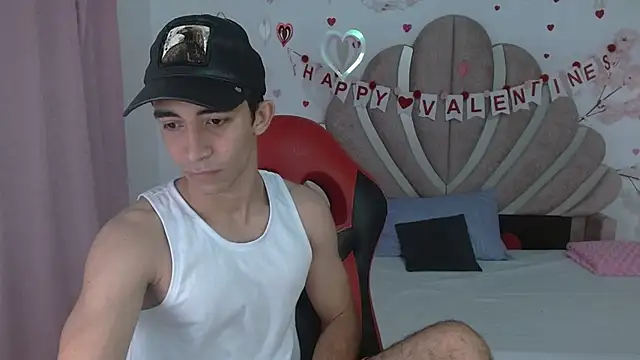 Caius fox online show from February 2026 11:18:02 AM