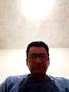 dilduarte26 online show from February 2026 03:45:01 PM