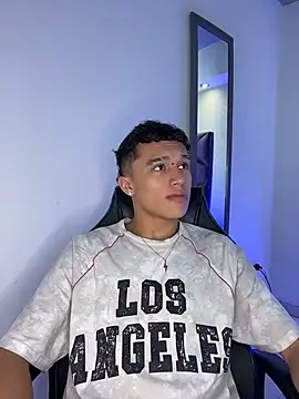 Dominik Souza online show from April 2026 07:53:01 PM