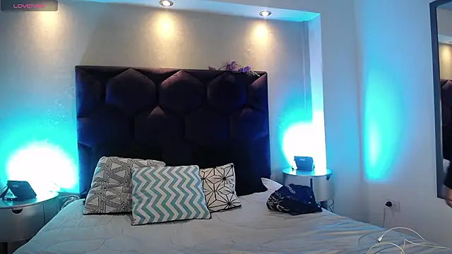 Dominik Souza online show from March 2026 07:25:01 PM