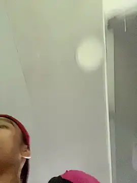 Snapshot of Dominik_Souza chatting on February 2026 12:38:02 PM Dominik Souza online show from February 2026 12:38:02 PM