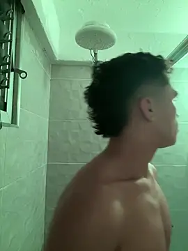 Snapshot of Dominik_Souza chatting on February 2026 10:06:02 AM Dominik Souza online show from February 2026 10:06:02 AM