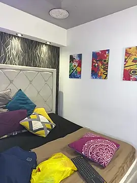 Snapshot of Dominik_Souza chatting on February 2026 02:08:02 PM Dominik Souza online show from February 2026 02:08:02 PM