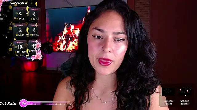Snapshot of Iris_colette chatting on July 2026 11:44:01 PM Iris colette online show from July 2026 11:44:01 PM