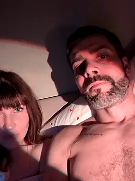 MrMrsLiss online show from February 2026 08:33:02 PM