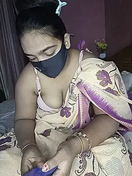 Snapshot of Ms-Nusrat chatting on May 2026 02:15:02 PM Ms-Nusrat online show from May 2026 02:15:02 PM