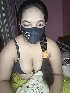 Snapshot of Ms-Nusrat chatting on May 2026 04:36:01 PM Ms-Nusrat online show from May 2026 04:36:01 PM