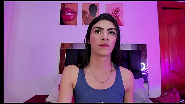 Snapshot of Isabella_Moon9 chatting on February 2026 11:17:01 AM Isabella Moon9 online show from February 2026 11:17:01 AM