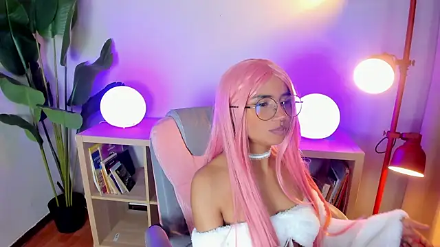 Lia flor online show from February 2026 03:46:01 AM