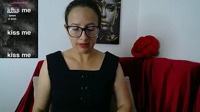 sara marrisson online show from May 2026 08:48:02 PM