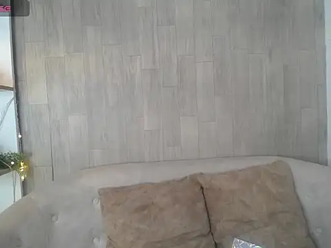 sara marrisson online show from February 2026 09:32:01 PM