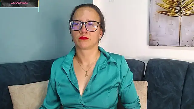 sara marrisson online show from February 2026 09:15:01 PM