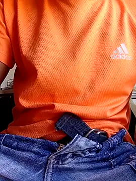 Snapshot of negrim10 chatting on February 2026 01:55:01 PM negrim10 online show from February 2026 01:55:01 PM