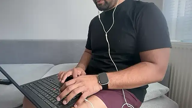 Snapshot of justonce2 chatting on March 2026 09:24:01 AM justonce2 online show from March 2026 09:24:01 AM