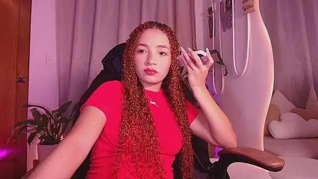 Snapshot of _lindapynk_ chatting on February 2026 12:44:01 AM lindapynk online show from February 2026 12:44:01 AM