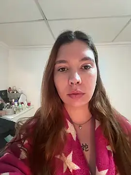 ineesdelrey online show from February 2026 02:27:02 PM