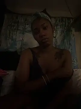 Snapshot of Ebonythroat777 chatting on February 2026 11:43:02 AM Ebonythroat777 online show from February 2026 11:43:02 AM