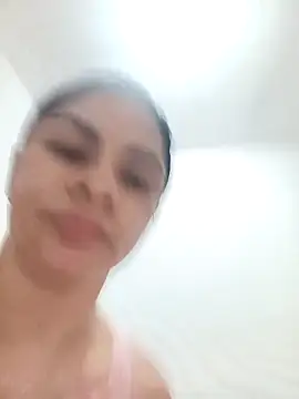 luna pinky online show from March 2026 02:33:02 PM