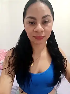 Snapshot of luna_pinky chatting on February 2026 06:46:01 PM luna pinky online show from February 2026 06:46:01 PM