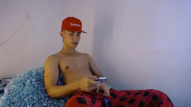 BabyAndy  online show from February 2026 12:27:01 PM