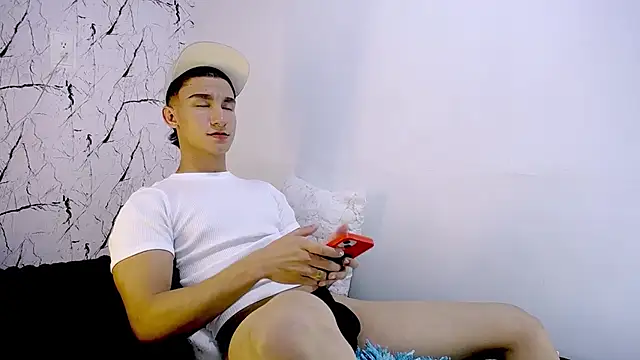 BabyAndy  online show from March 2026 04:03:01 AM