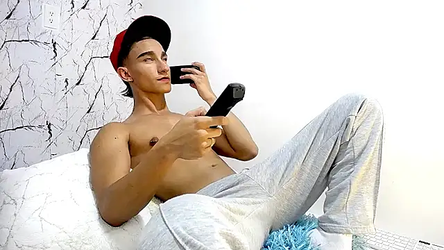 Snapshot of BabyAndy_ chatting on July 2026 11:05:02 PM BabyAndy online show from July 2026 11:05:02 PM