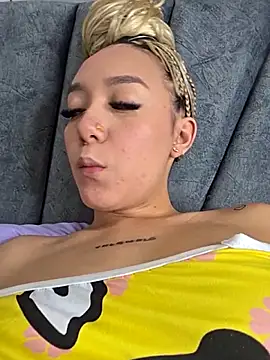 alaia princess online show from April 2026 11:34:02 PM