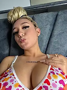 alaia princess online show from March 2026 11:39:02 PM