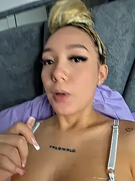 alaia princess online show from April 2026 10:39:02 PM