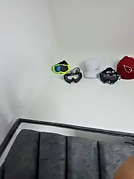 alaia princess online show from April 2026 11:21:01 PM