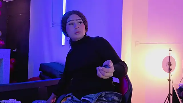 megara hott online show from February 2026 02:48:02 PM