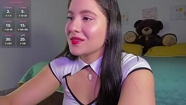 Alessandra 01 online show from February 2026 11:04:02 AM