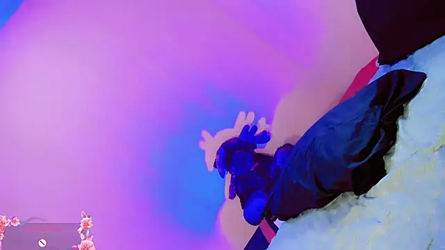 zoe rous2 online show from February 2026 05:25:01 PM