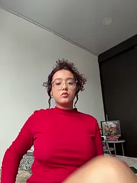 kittysophie  online show from February 2026 12:27:01 PM