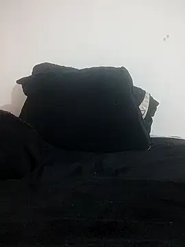 hairyandbigmann online show from February 2026 02:53:01 AM