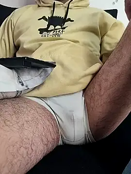 hairyandbigmann online show from March 2026 06:15:02 PM