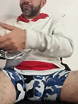 hairyandbigmann online show from March 2026 06:02:01 PM