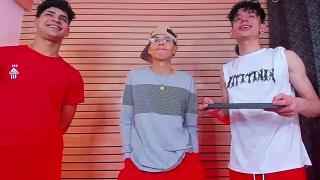 TheBatMansion online show from April 2026 01:42:01 AM