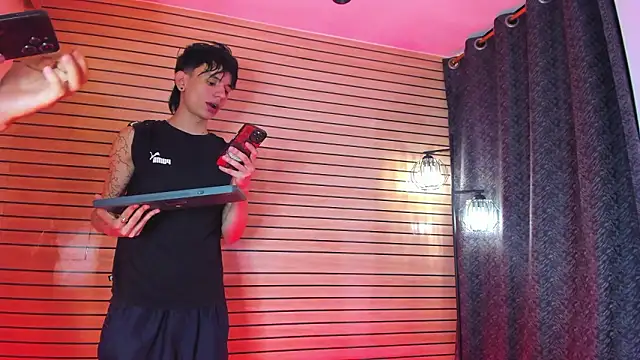 TheBatMansion online show from March 2026 02:01:02 AM