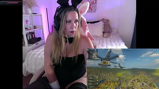 ArchangelTheFrancaise online show from April 2026 05:04:01 PM