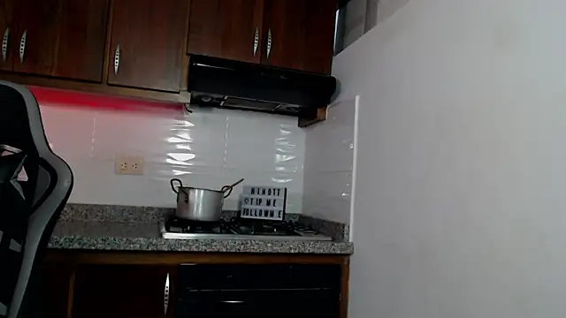 Scarlet vibe07 online show from February 2026 07:14:02 PM