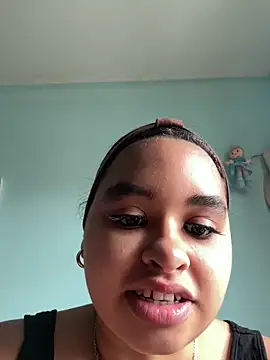 Aloyenita online show from May 2026 10:07:02 AM