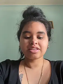 Aloyenita online show from March 2026 11:09:01 AM