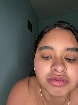 Aloyenita online show from February 2026 12:29:01 PM