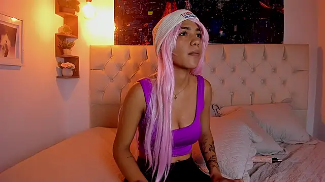 iris blair1 online show from March 2026 09:00:02 PM