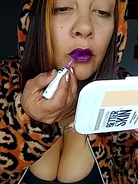 kuramaqueen online show from June 2026 03:45:02 AM