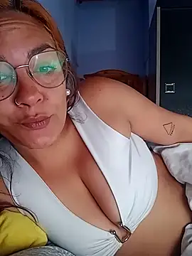 kuramaqueen online show from April 2026 05:30:01 PM