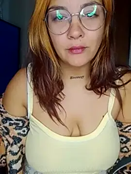 kuramaqueen online show from June 2026 01:44:01 AM